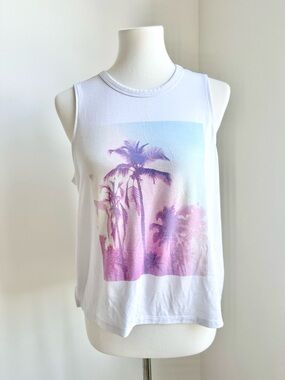 Palm Tree Graphic Old Navy White Sleeveless Tank Top Size Large